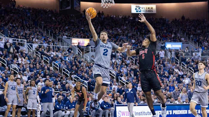 (Photo Louis Bubala/NSN)